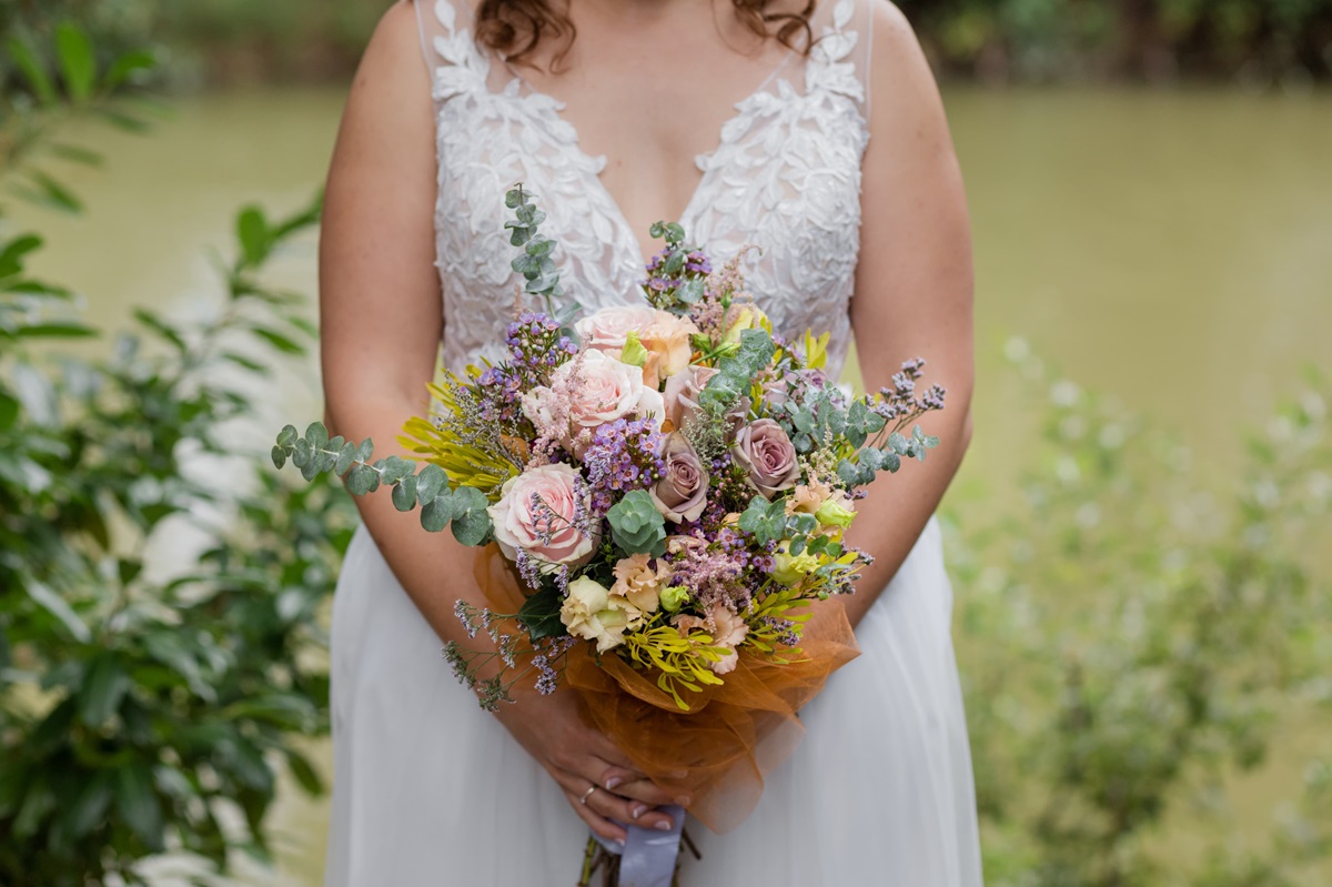Poročni šopek iz vrtnic – poročno cvetje Velenje
